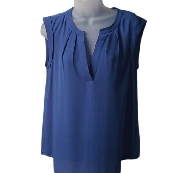 J. Crew Tops - J.Crew Dressy Sleeveless Blouse | EUC | Size 4